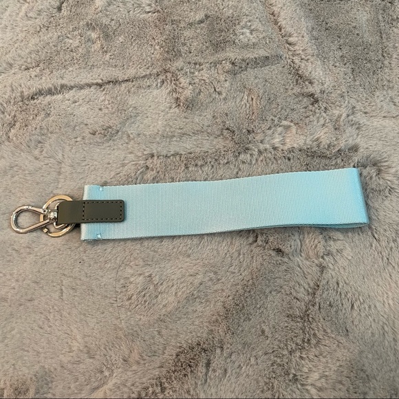Lululemon Never Lost Keychain - Picture 5 of 5